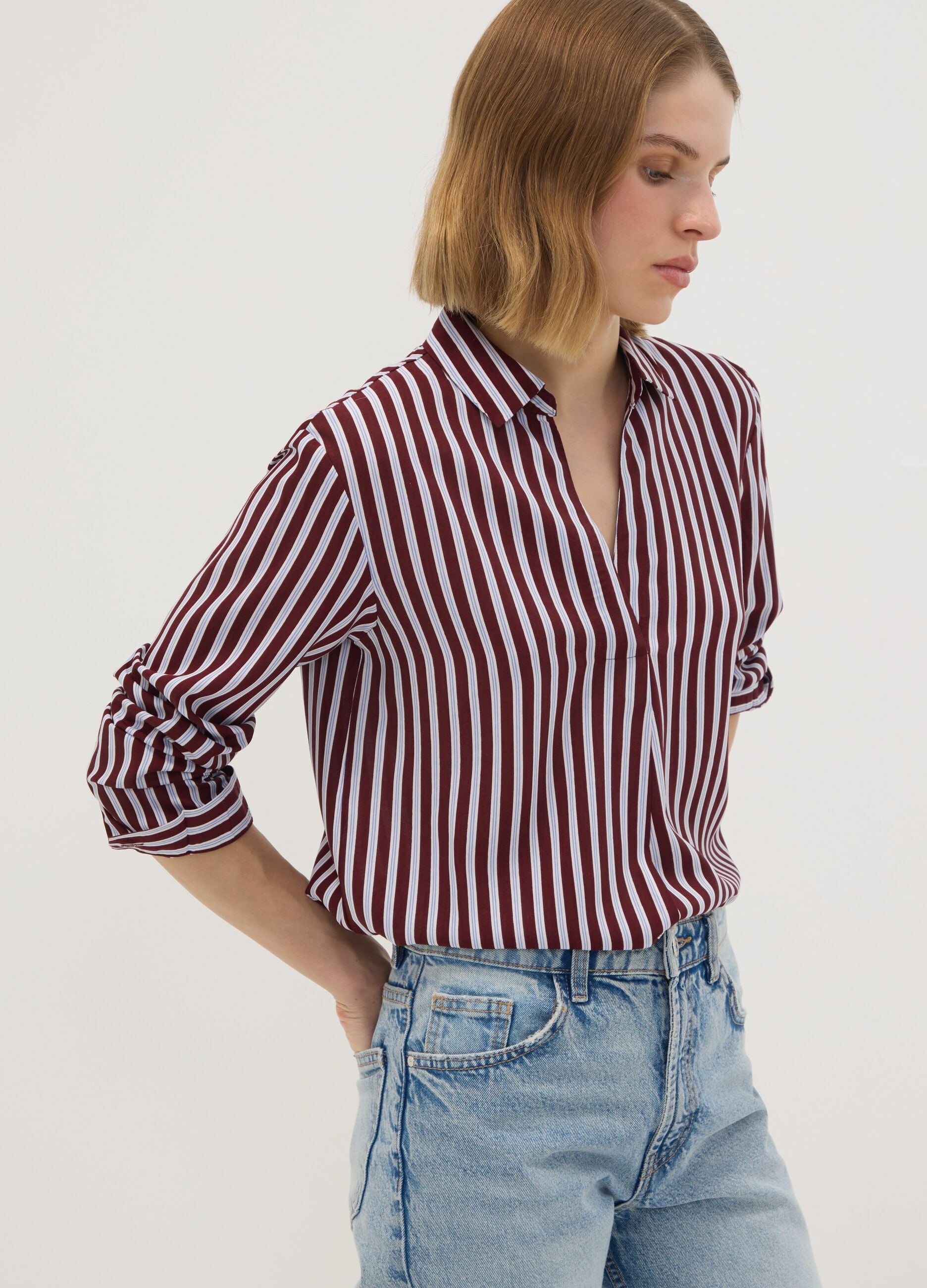 Red striped pure viscose shirt with classic collar, regular fit