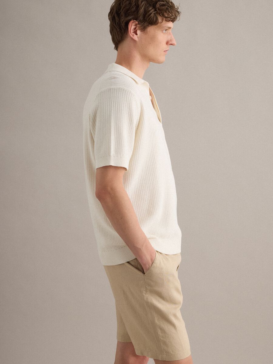 Polo bianca in puro cotone con taschino regular fit_2