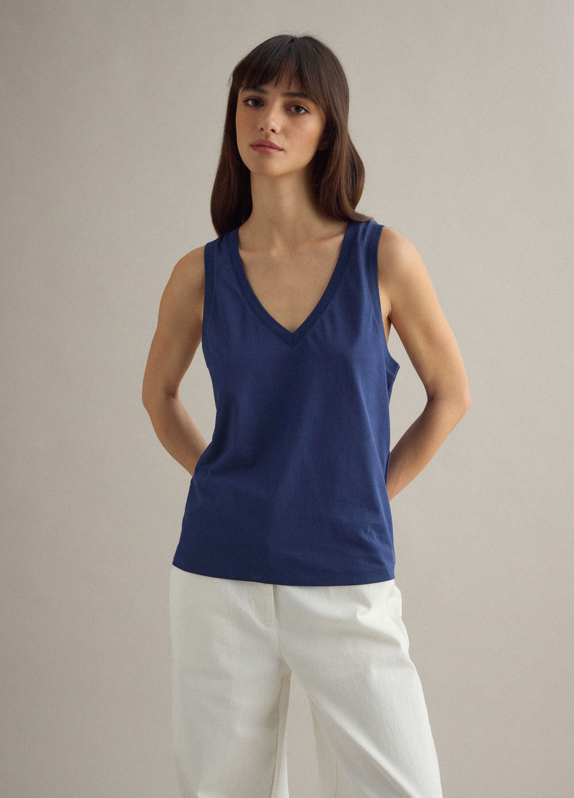 Blue cotton blend regular fit V-neck tank top