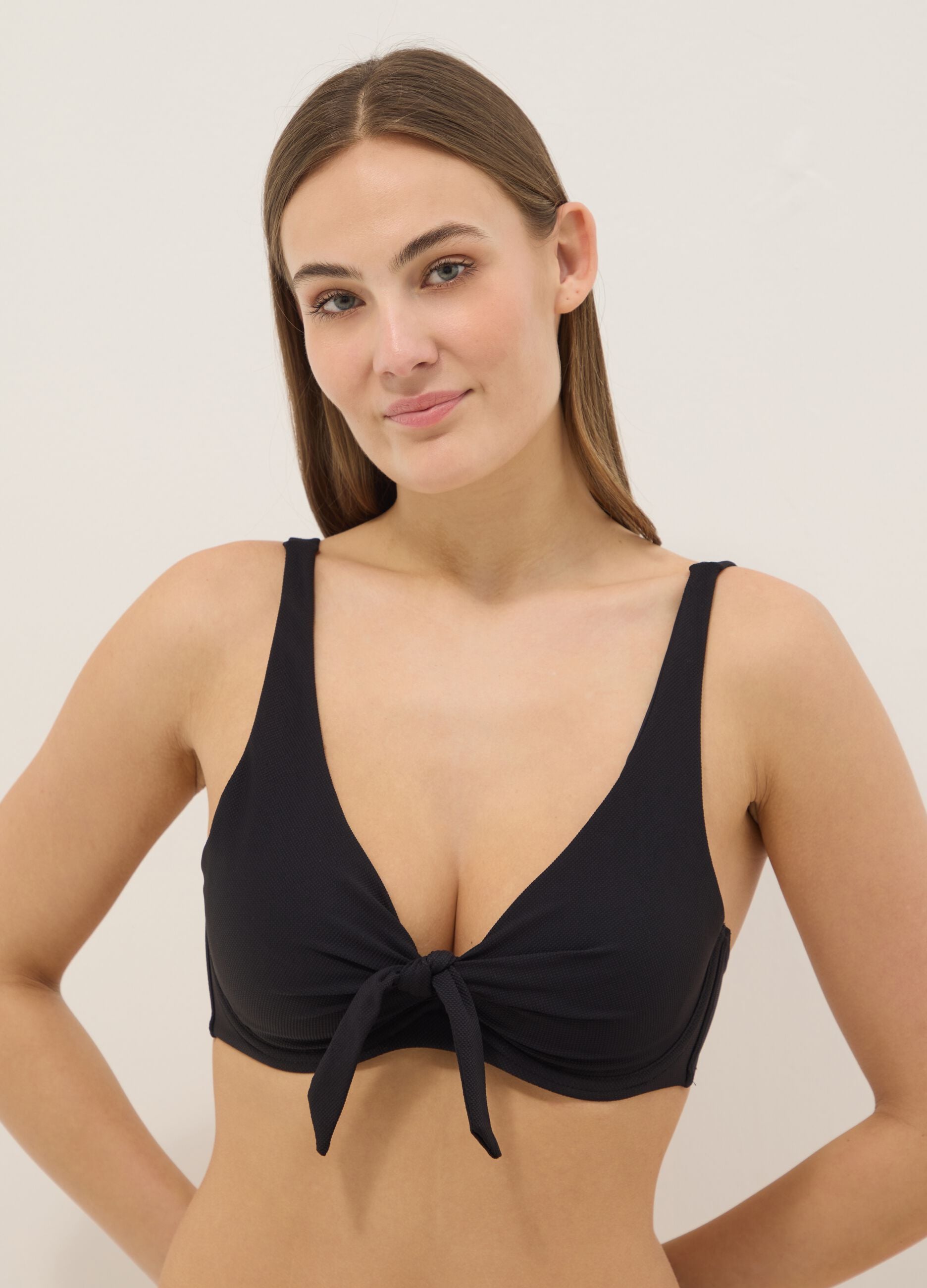 Black stretch bikini top with bow