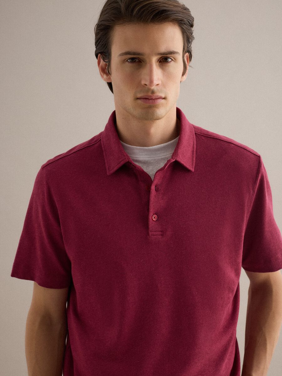 Red regular fit linen-cotton blend polo shirt_1