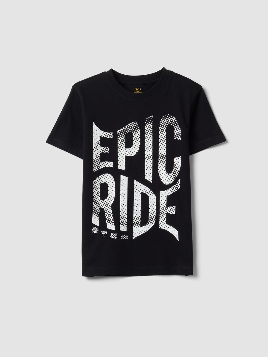 T-shirt nera a maniche corte in cotone organico_3