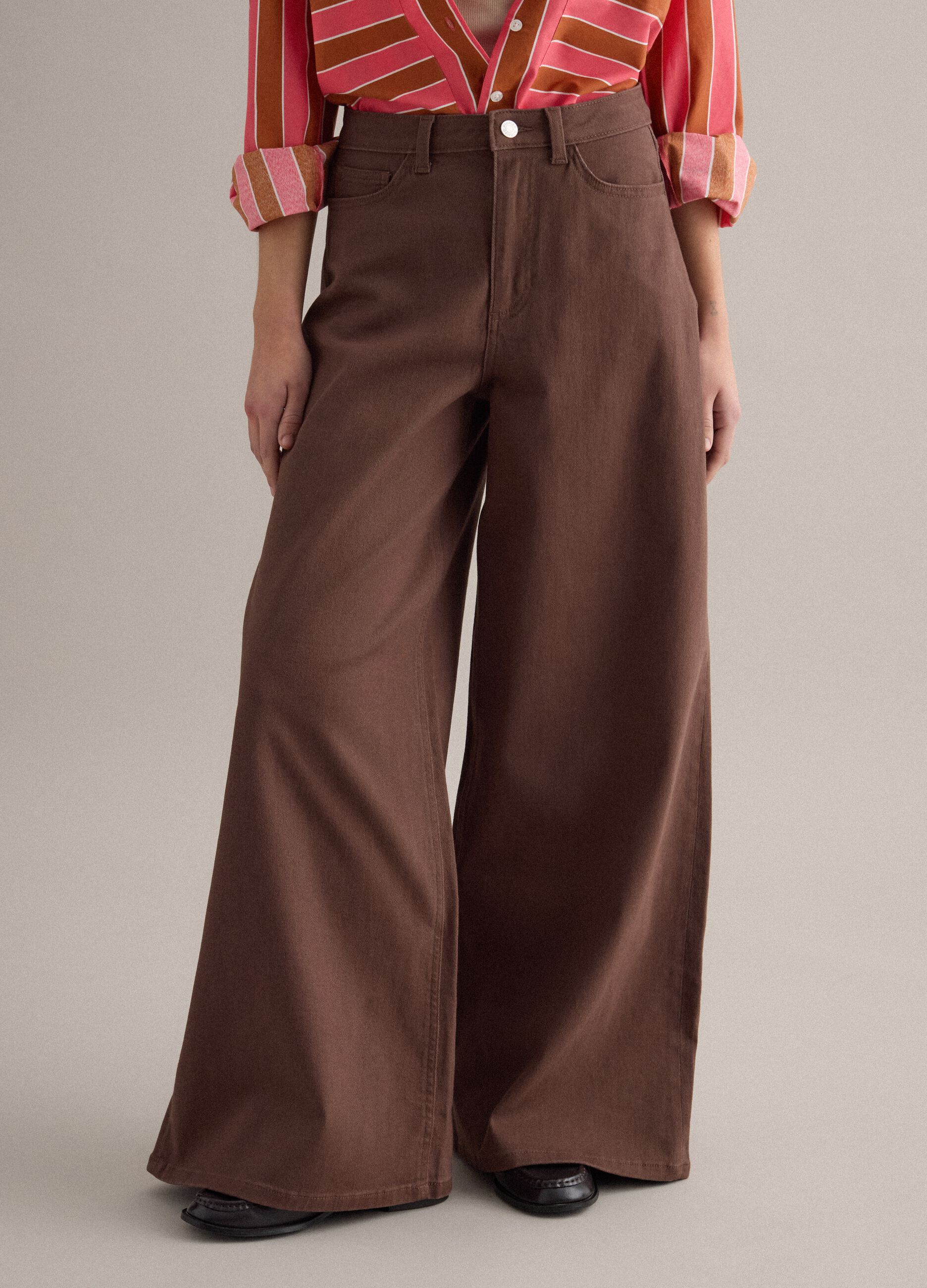 Brown stretch cotton flare trousers