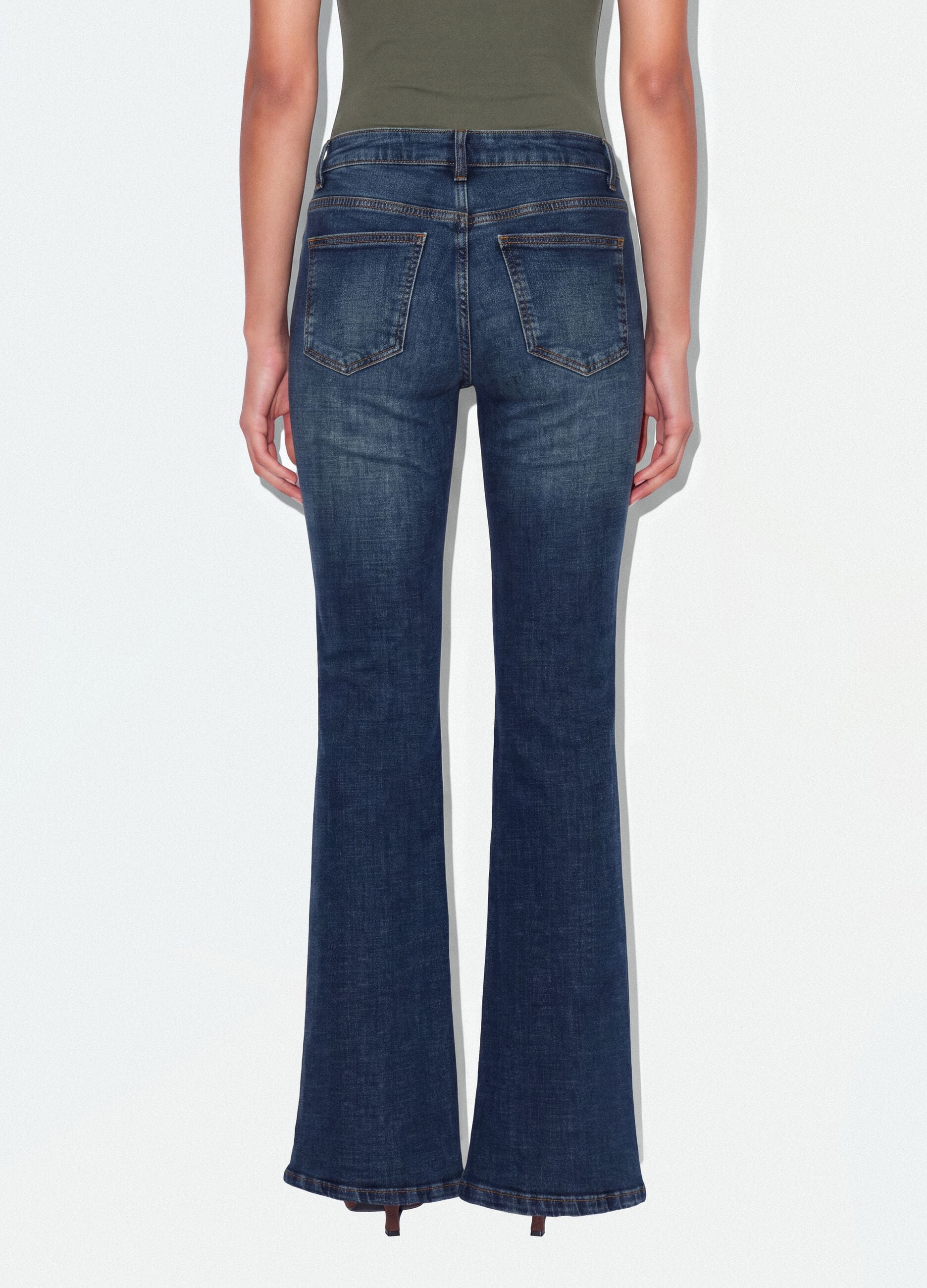 Blue bootcut denim jeans in stretch cotton