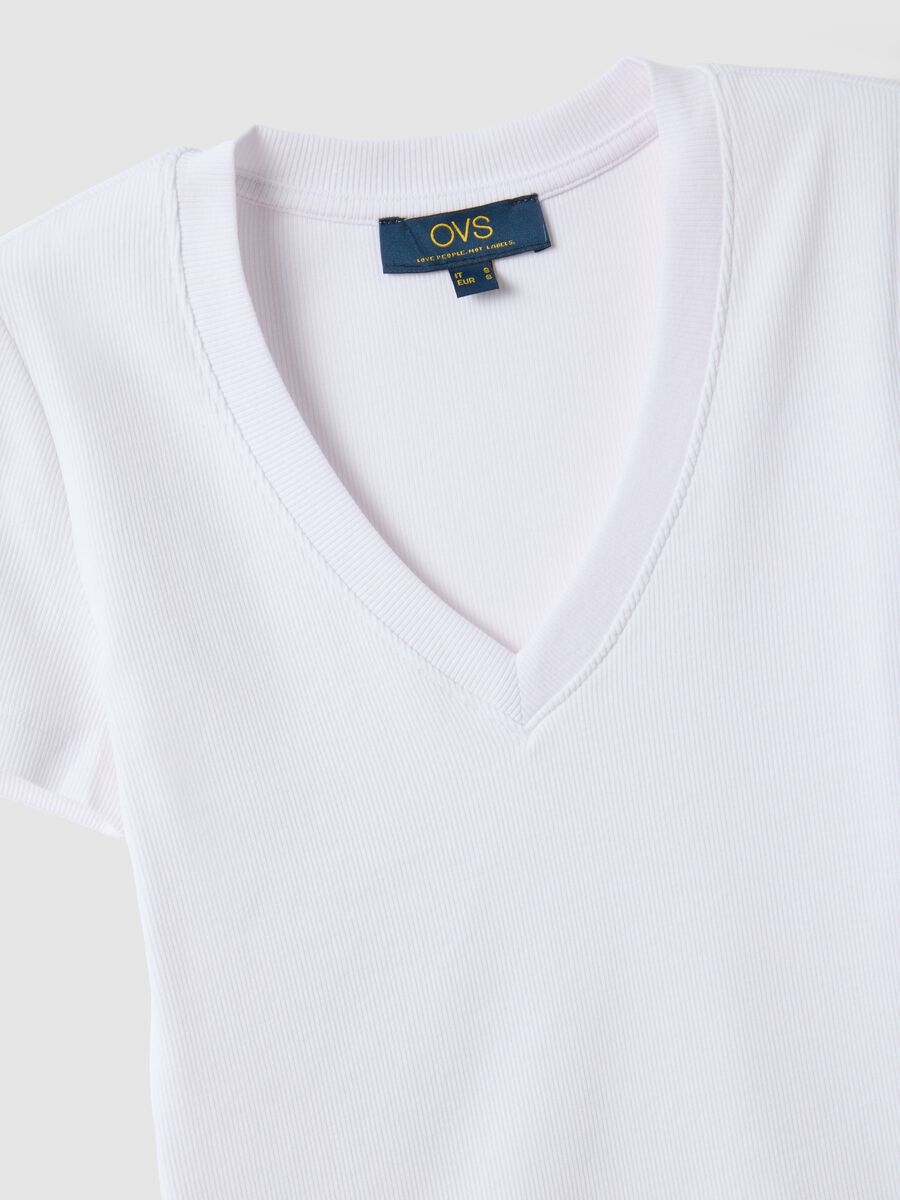 White regular fit deep V stretch cotton T-shirt_5