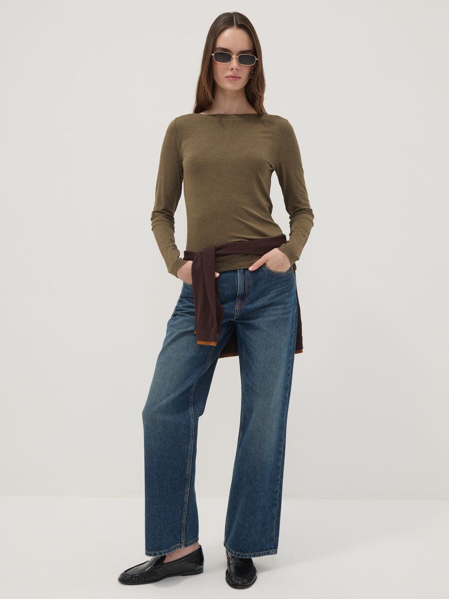 T-shirt verde in viscosa elasticizzata slim fit_2