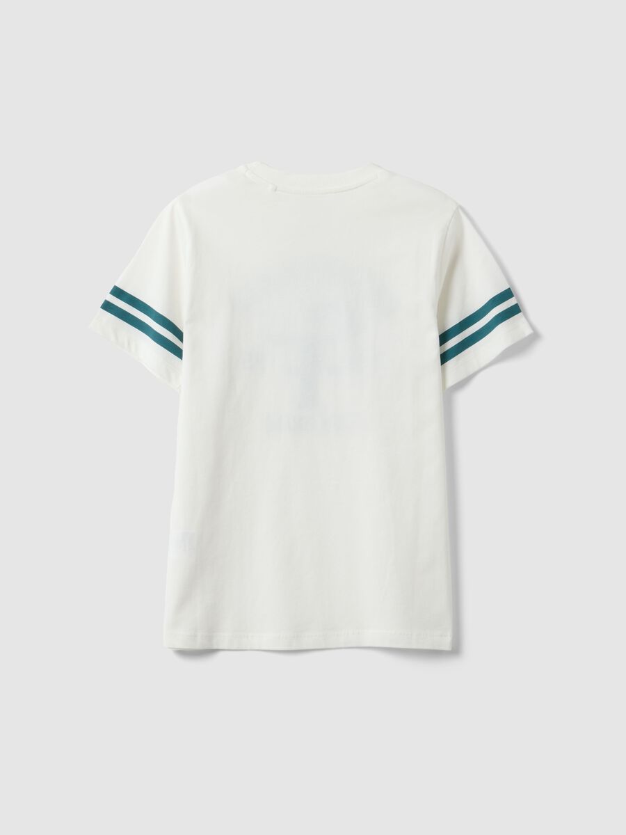 T-shirt bianca in puro cotone da ragazzo con dettagli grafici regular fit_4