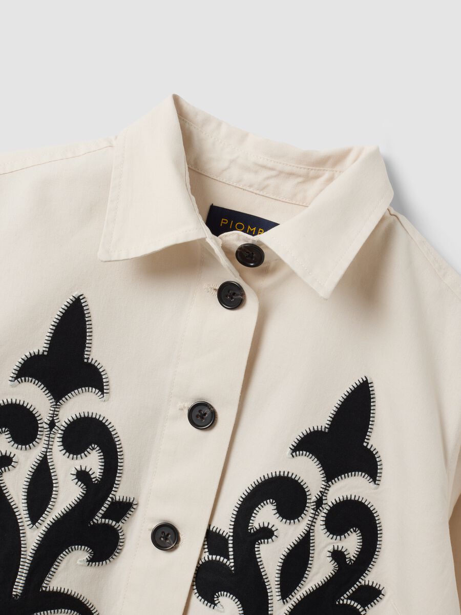 Blazer bianco in misto lino e lyocell con ricami a contrasto regular fit_5