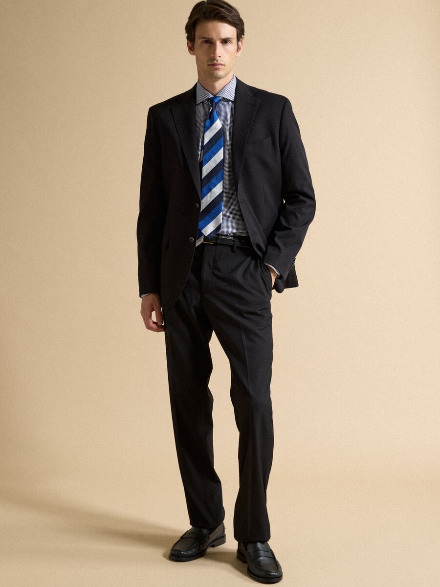 Blazer nero in viscosa elasticizzata con revers classici_2