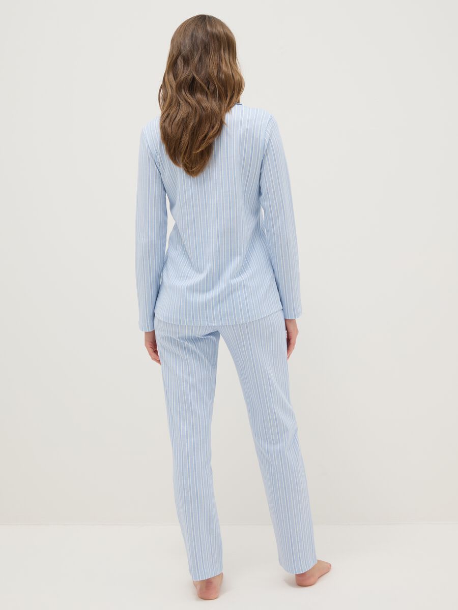 Regular fit multicolour striped pyjamas in pure cotton with V-neck_2