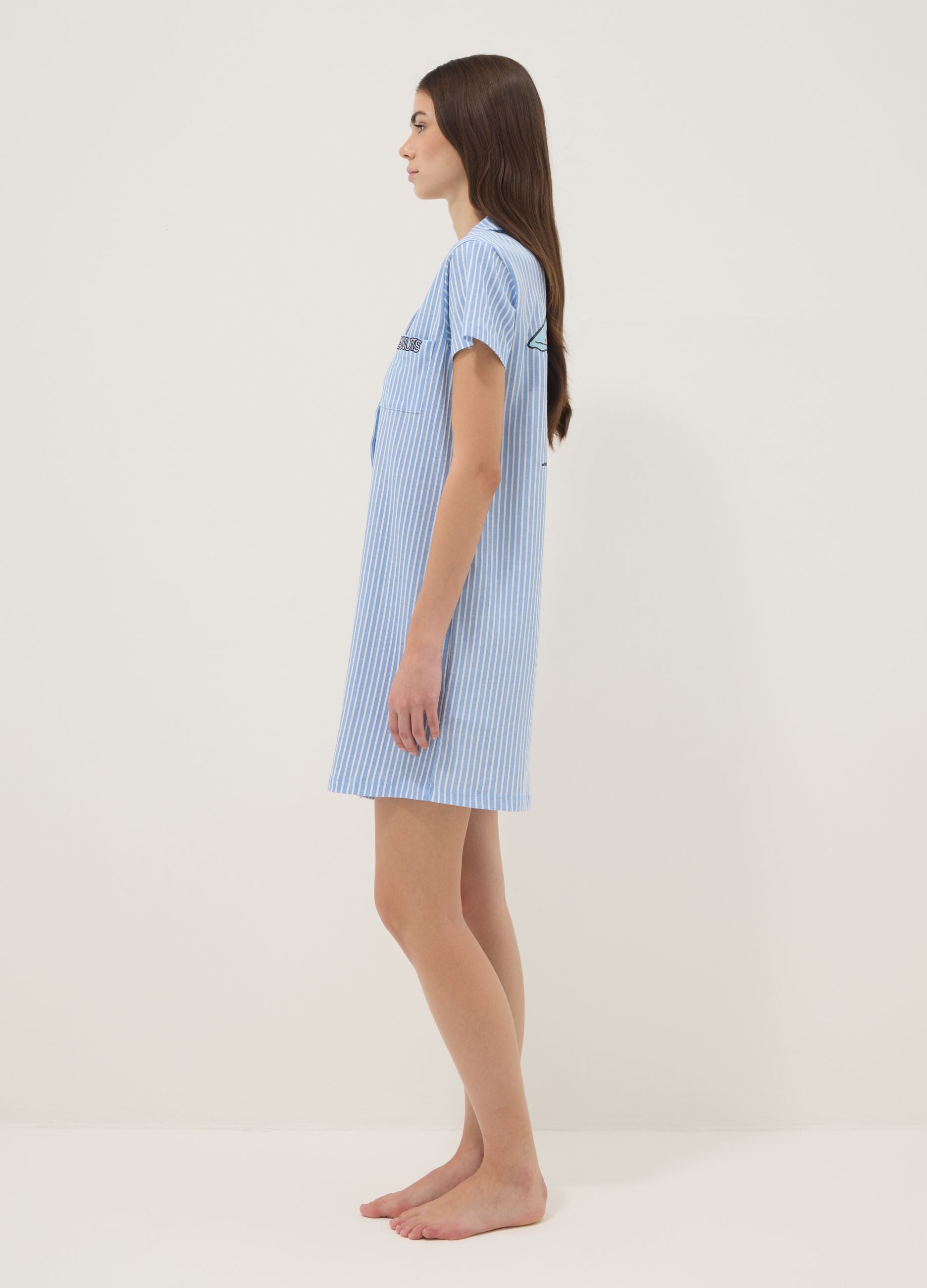 Blue striped pure cotton nightshirt with V-neck