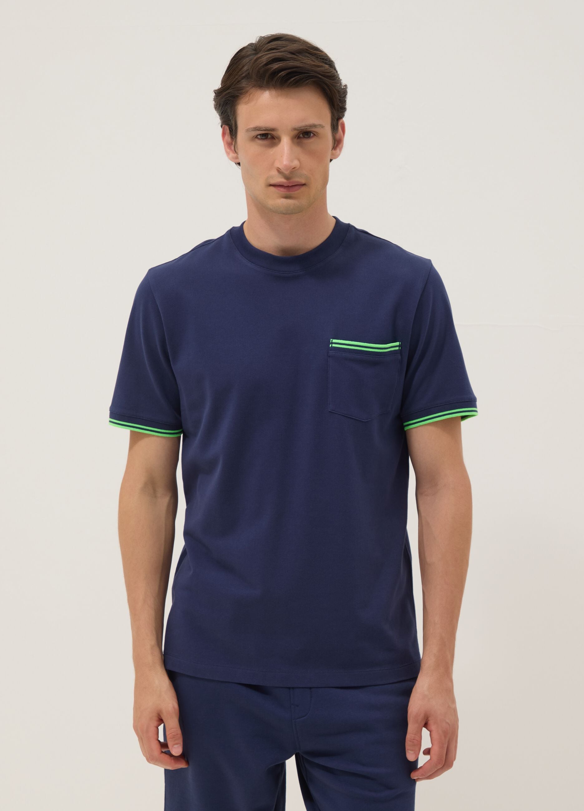 Blue stretch cotton T-shirt with chest pocket