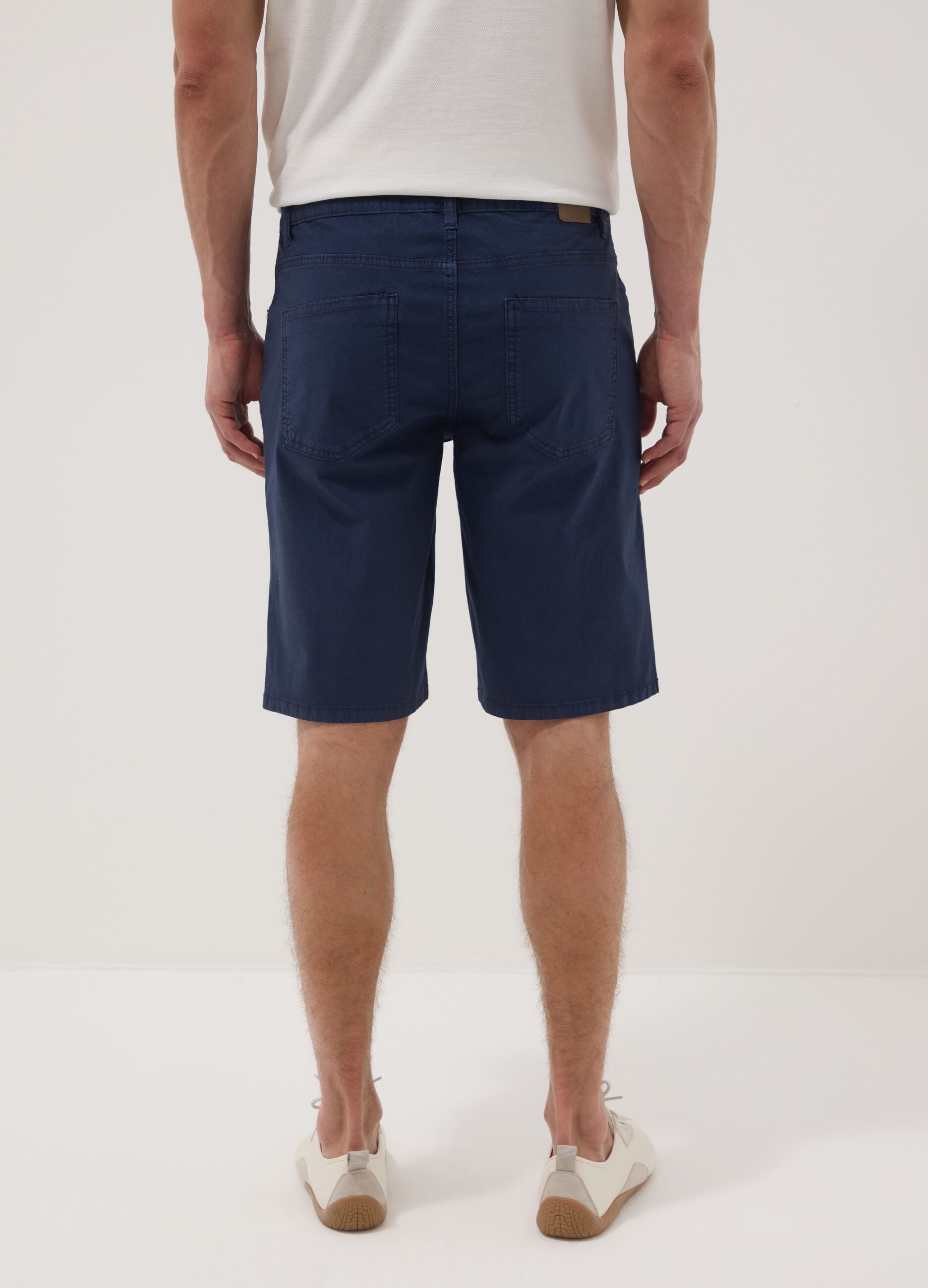 Blue regular-fit stretch cotton bermuda shorts
