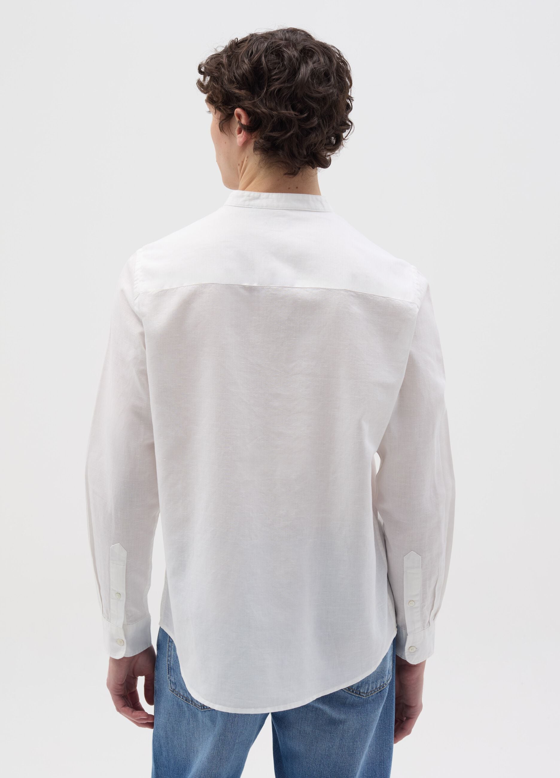 Cotton and linen shirt with Mandarin collar