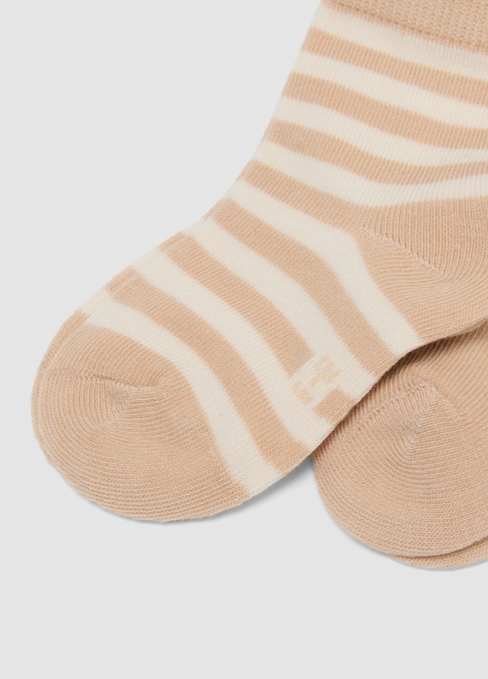 3-pack of beige socks in organic stretch cotton