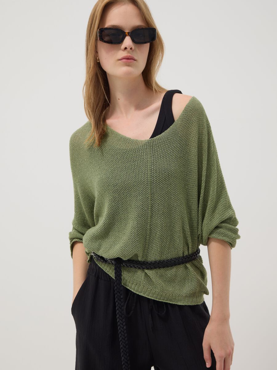 Maglia verde in misto viscosa e lino con scollo a V_0