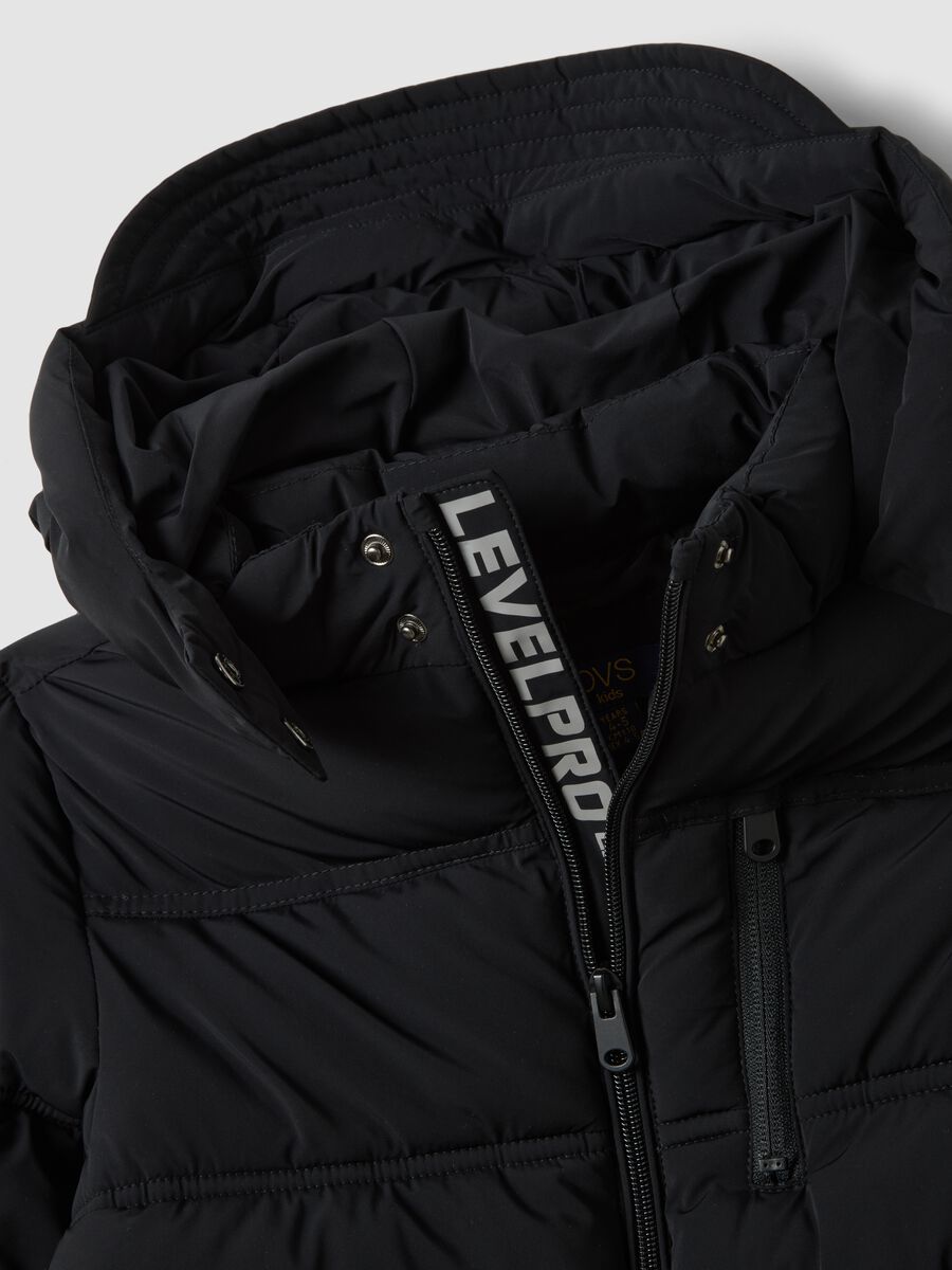 Black padded jacket in stretch fabric_2