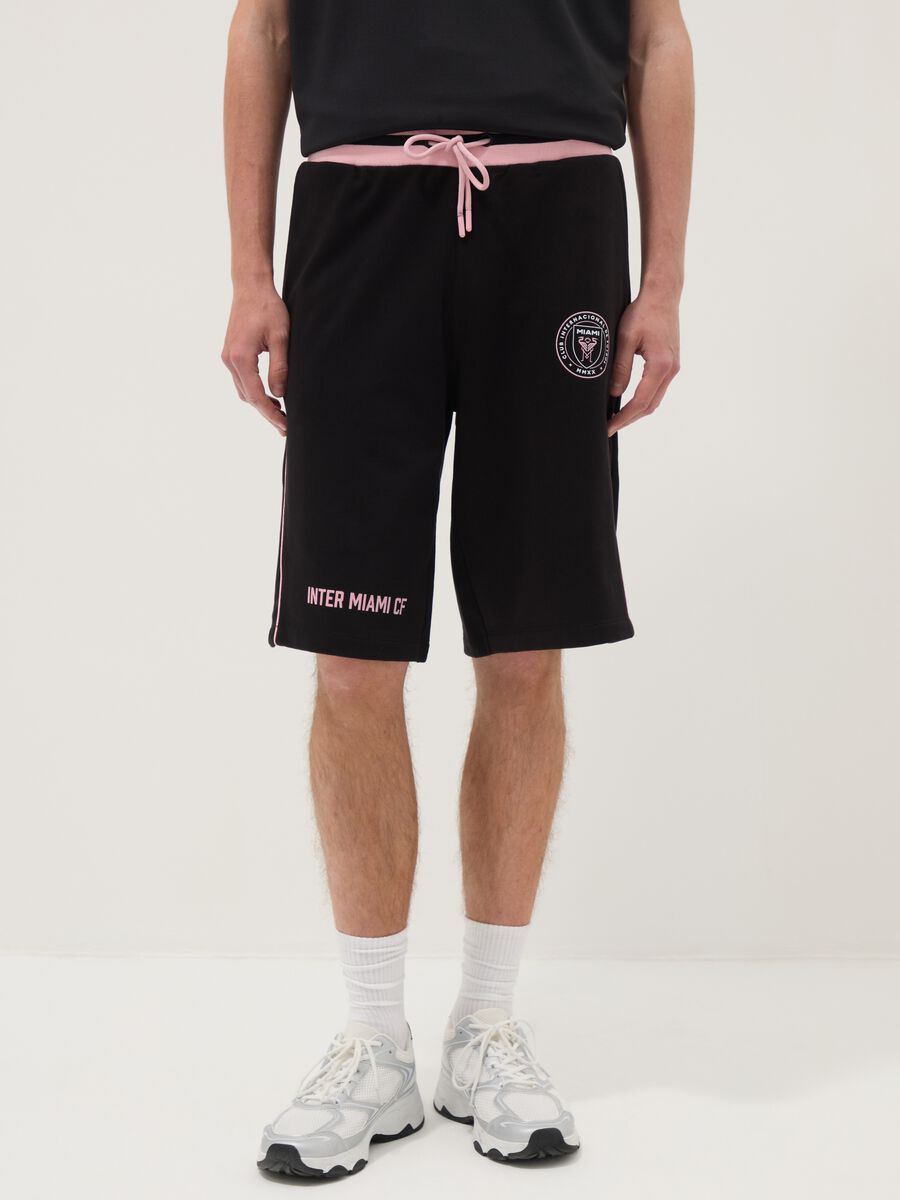 Black cotton-blend sports shorts, regular fit_1