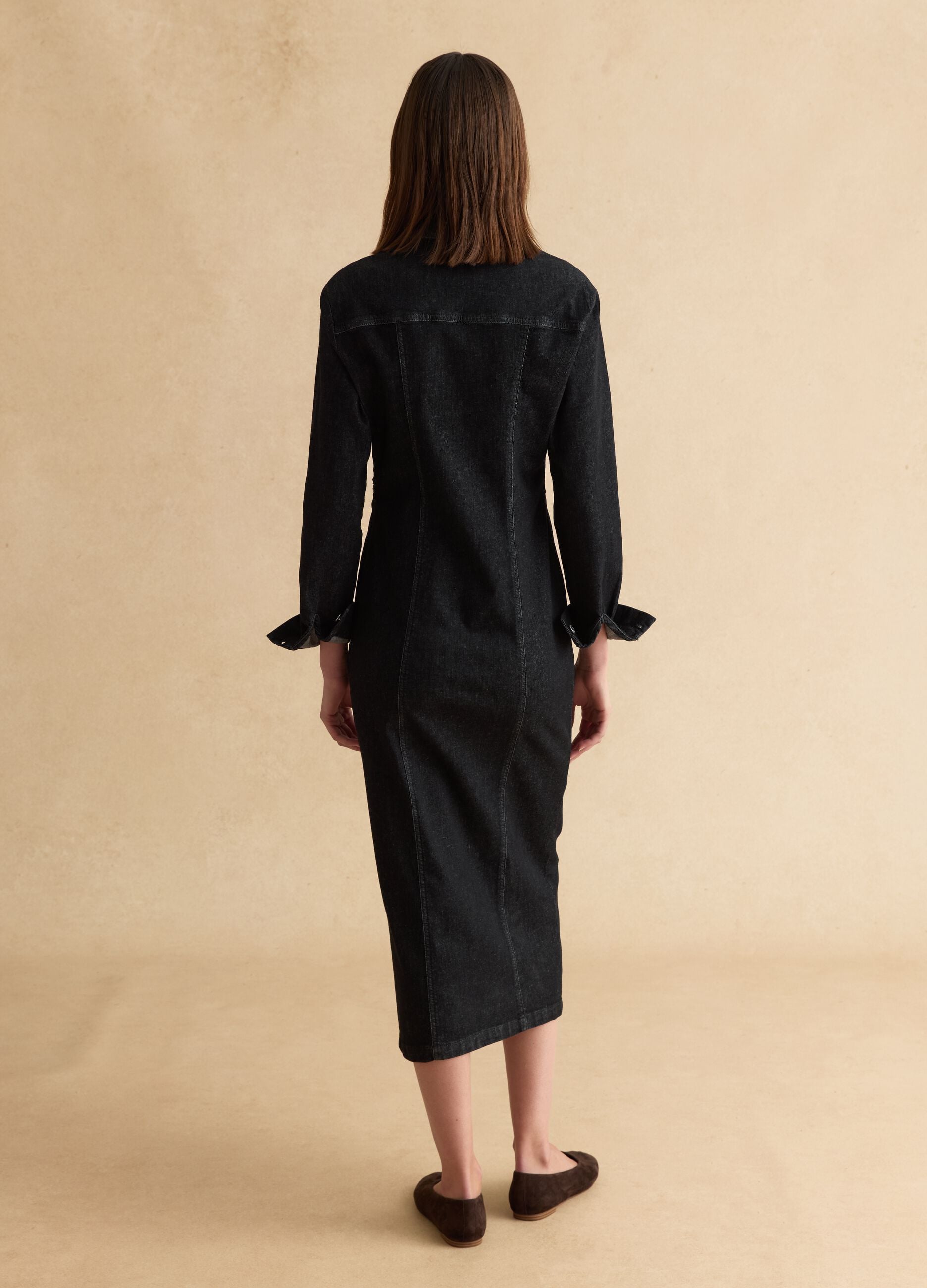 Black long fitted dress in stretch cotton with buttons
