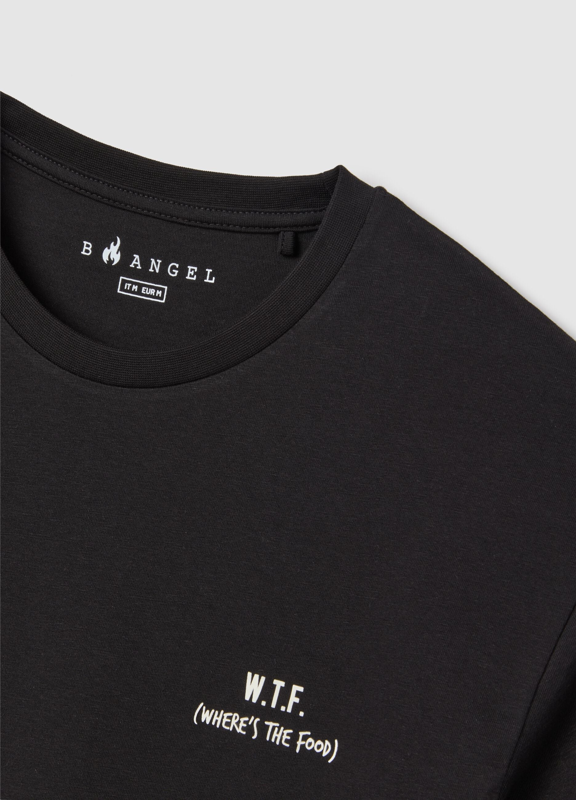 Men&rsquo;s black regular fit T-shirt in 100% cotton