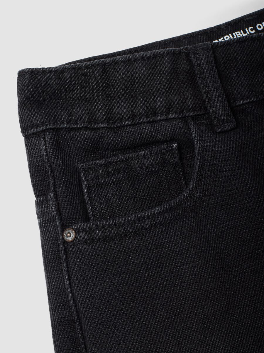 Black wide-leg cotton and viscose blend jeans for boys_2