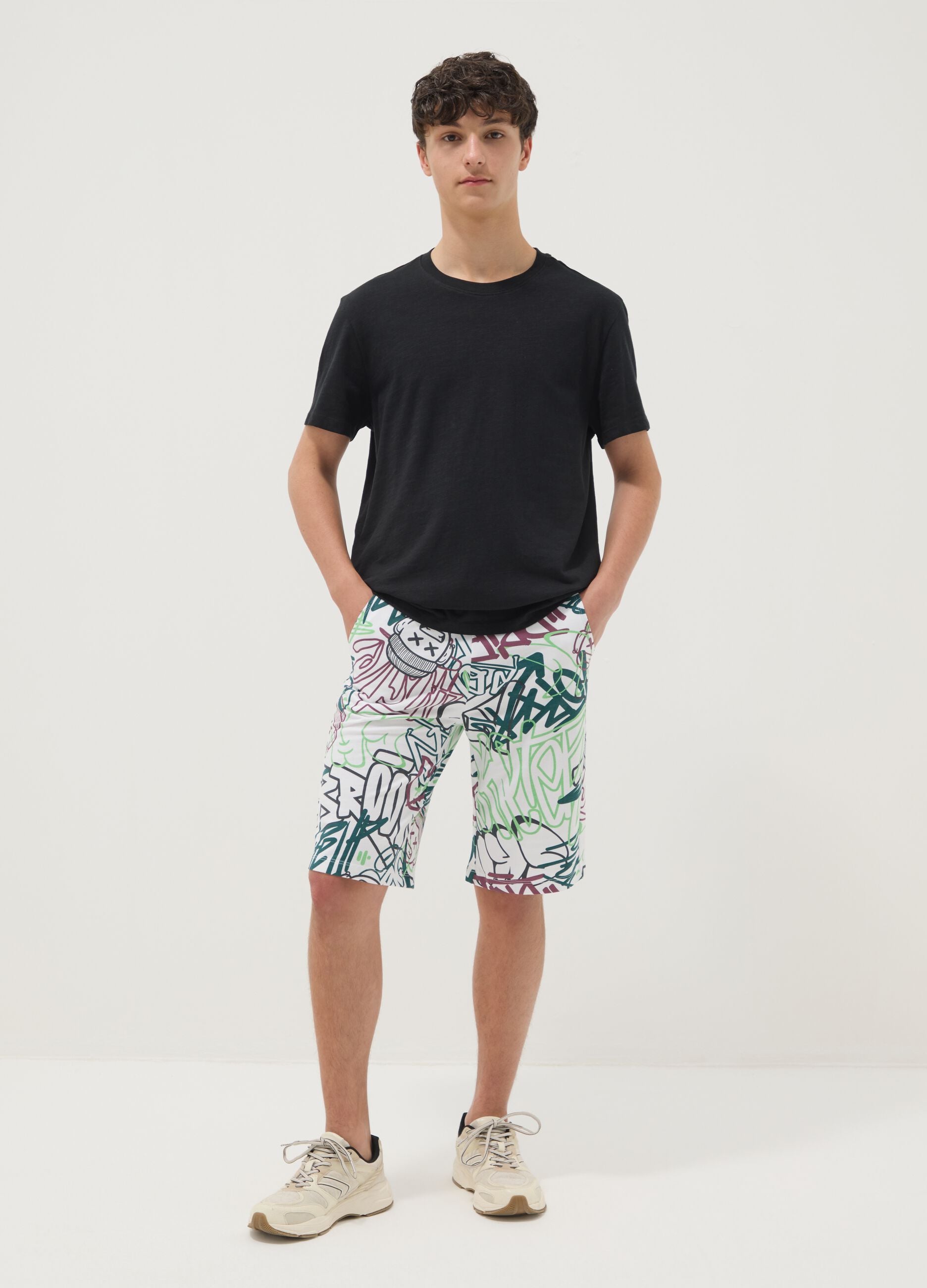 Multicolour pure cotton shorts for boys, regular fit