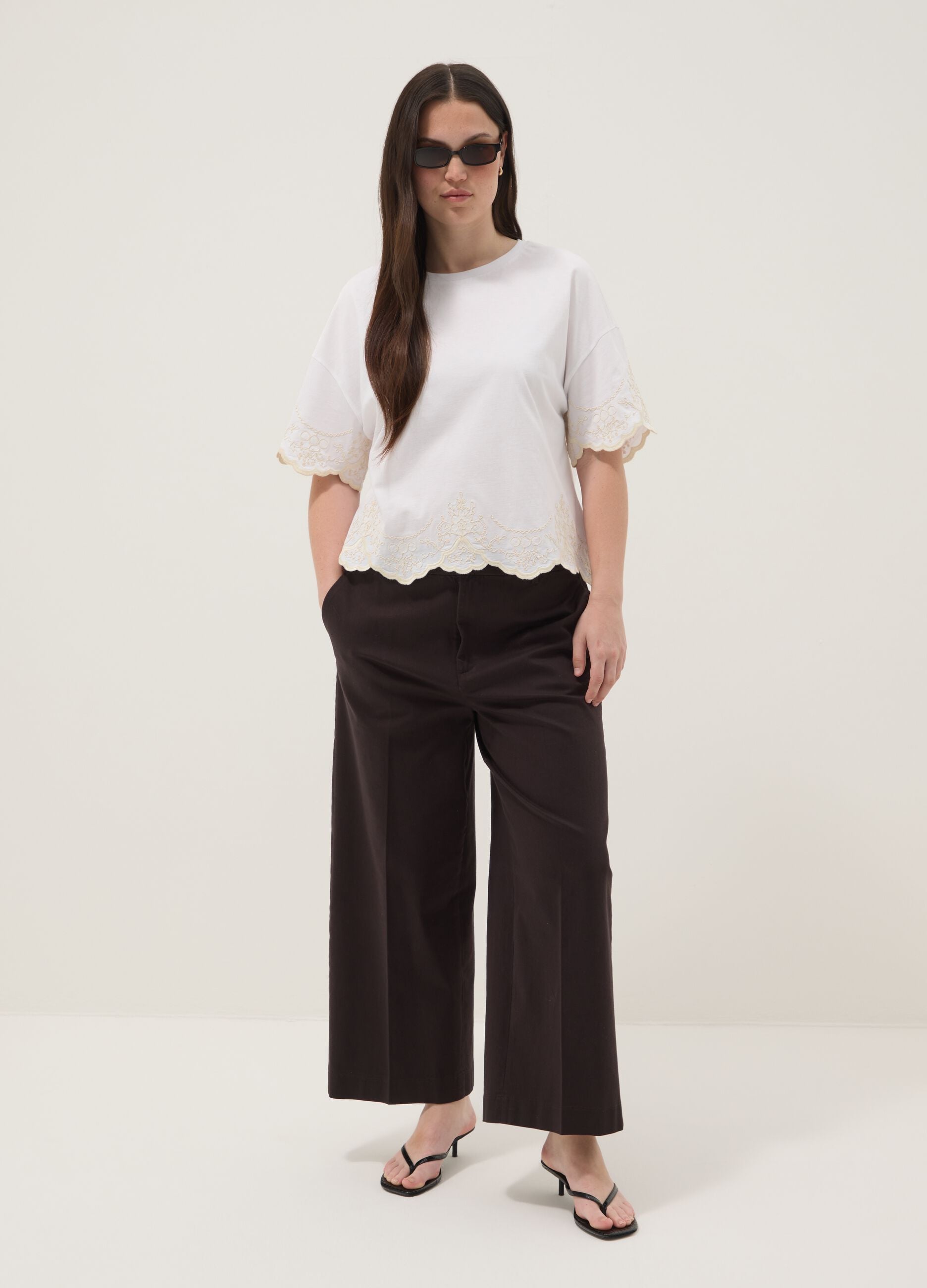 White pure cotton T-shirt with embroidery, regular fit