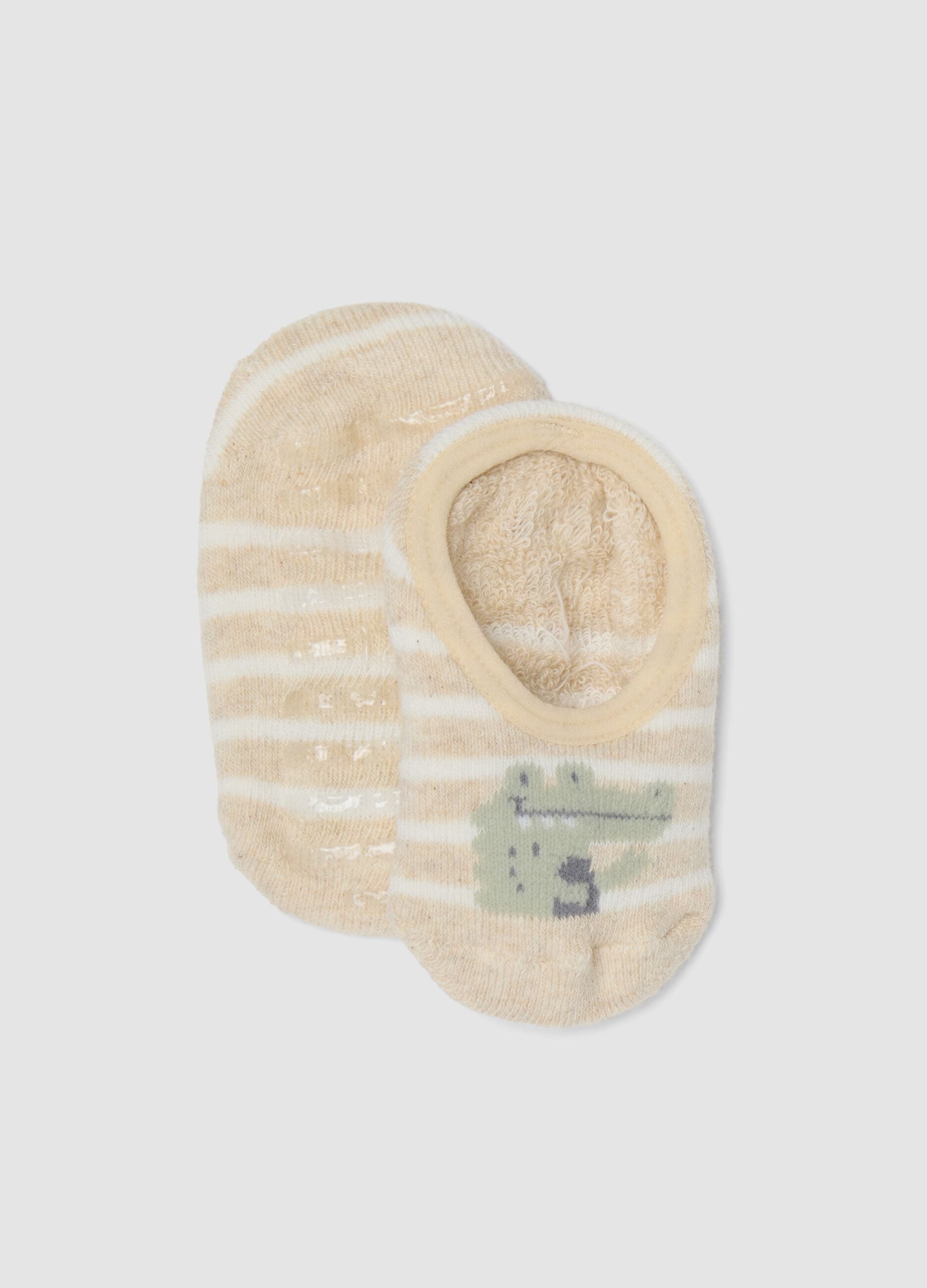 Beige non-slip socks in stretchy organic cotton with crocodile motif