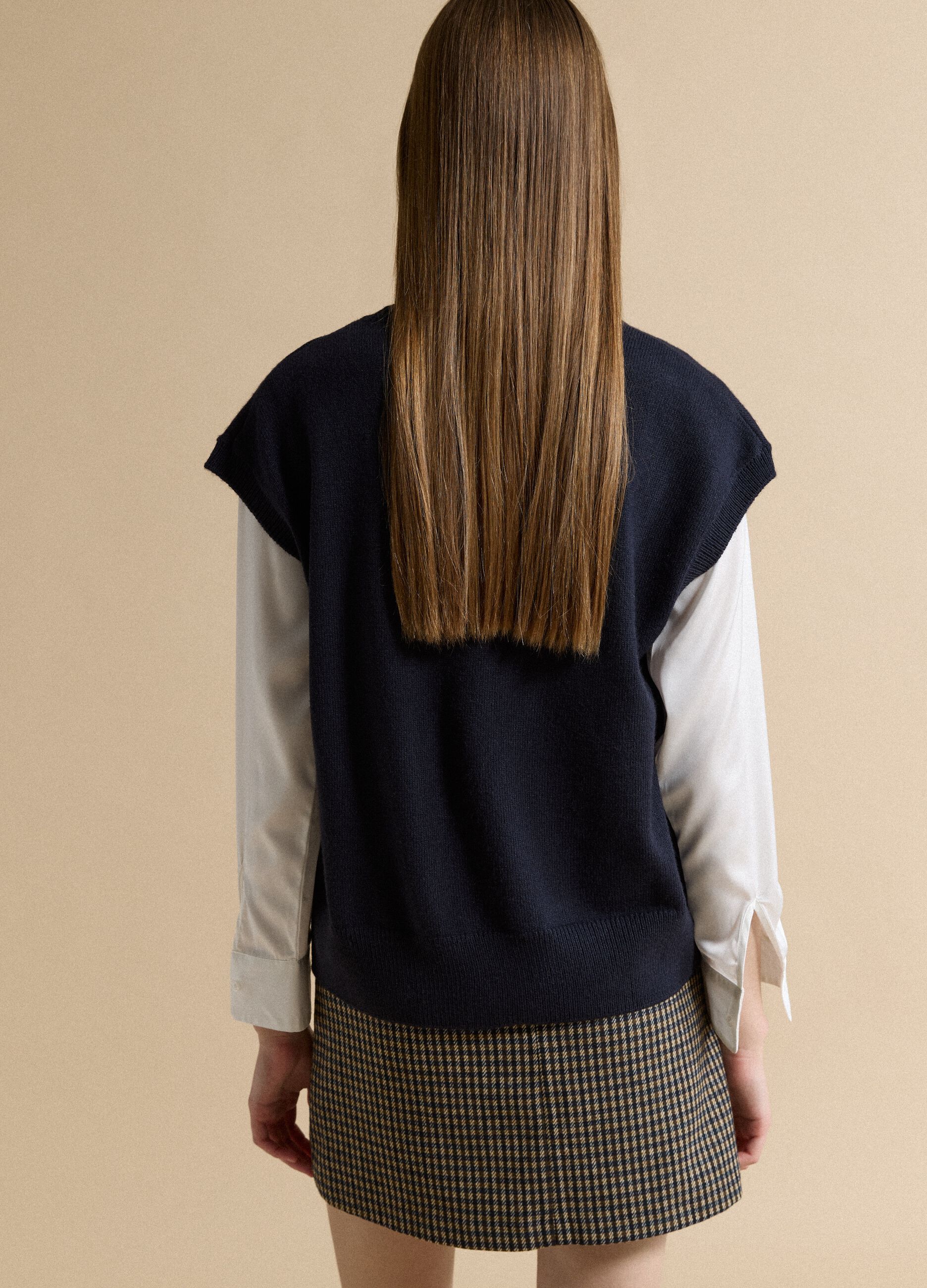 Blue deep V-neck oversized button-up gilet
